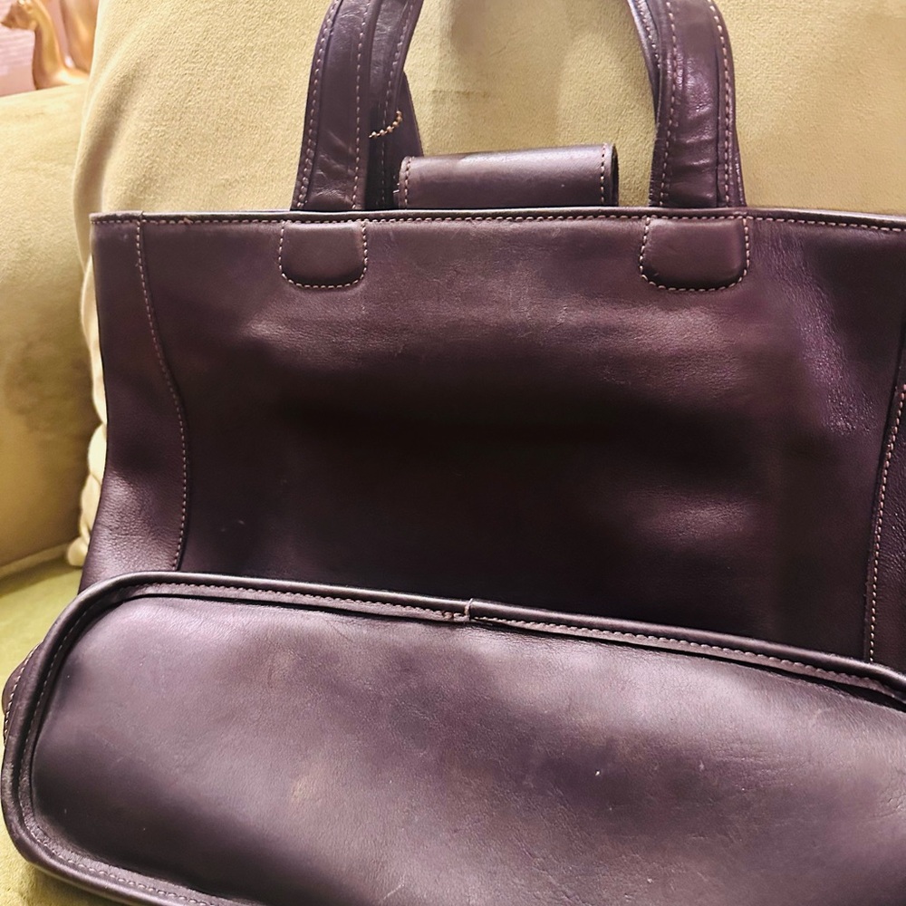 Coach Dark Leather Bag - Picture 6 of 9